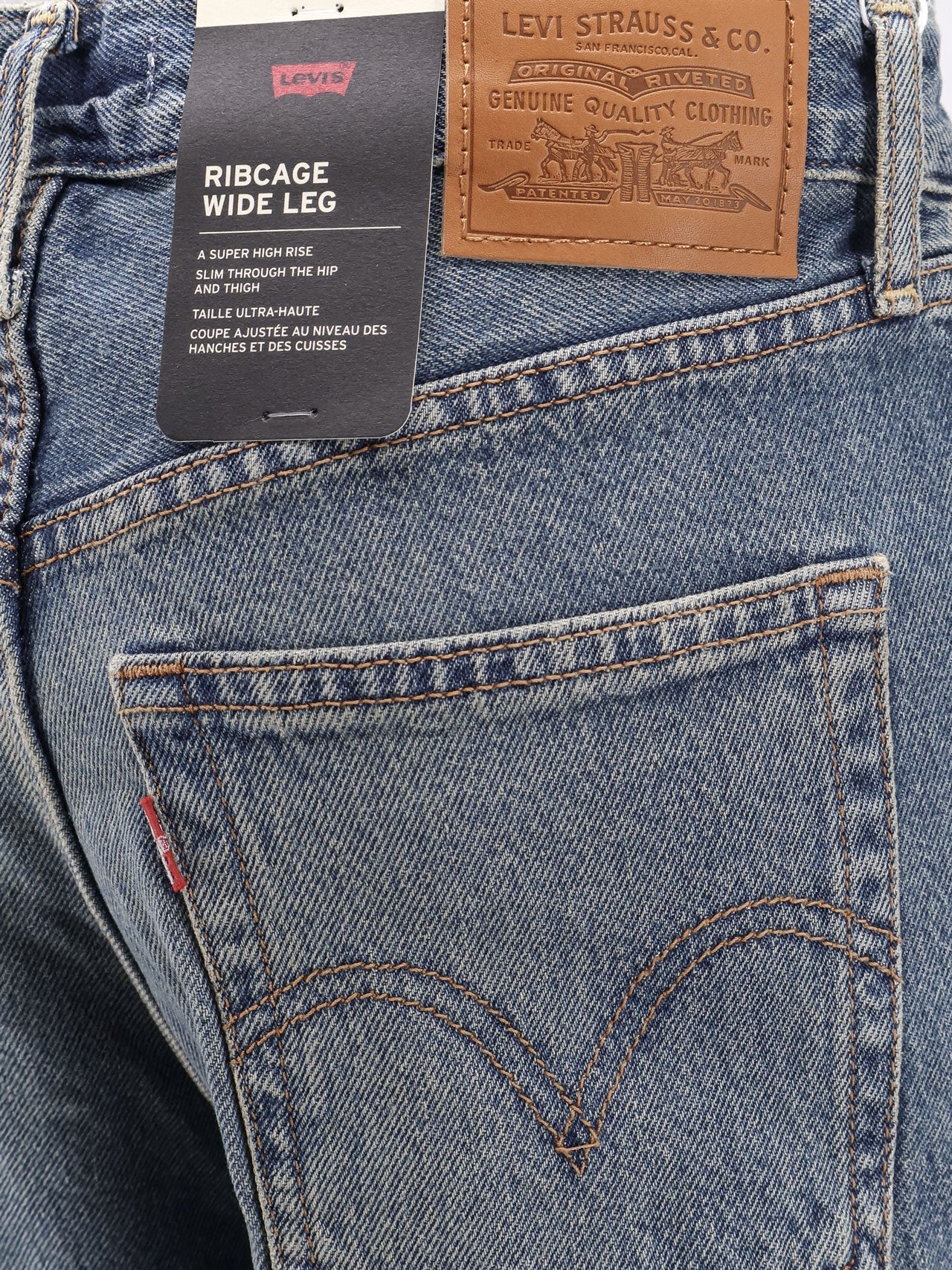 levi's-ribcage-wide-leg-jeans
