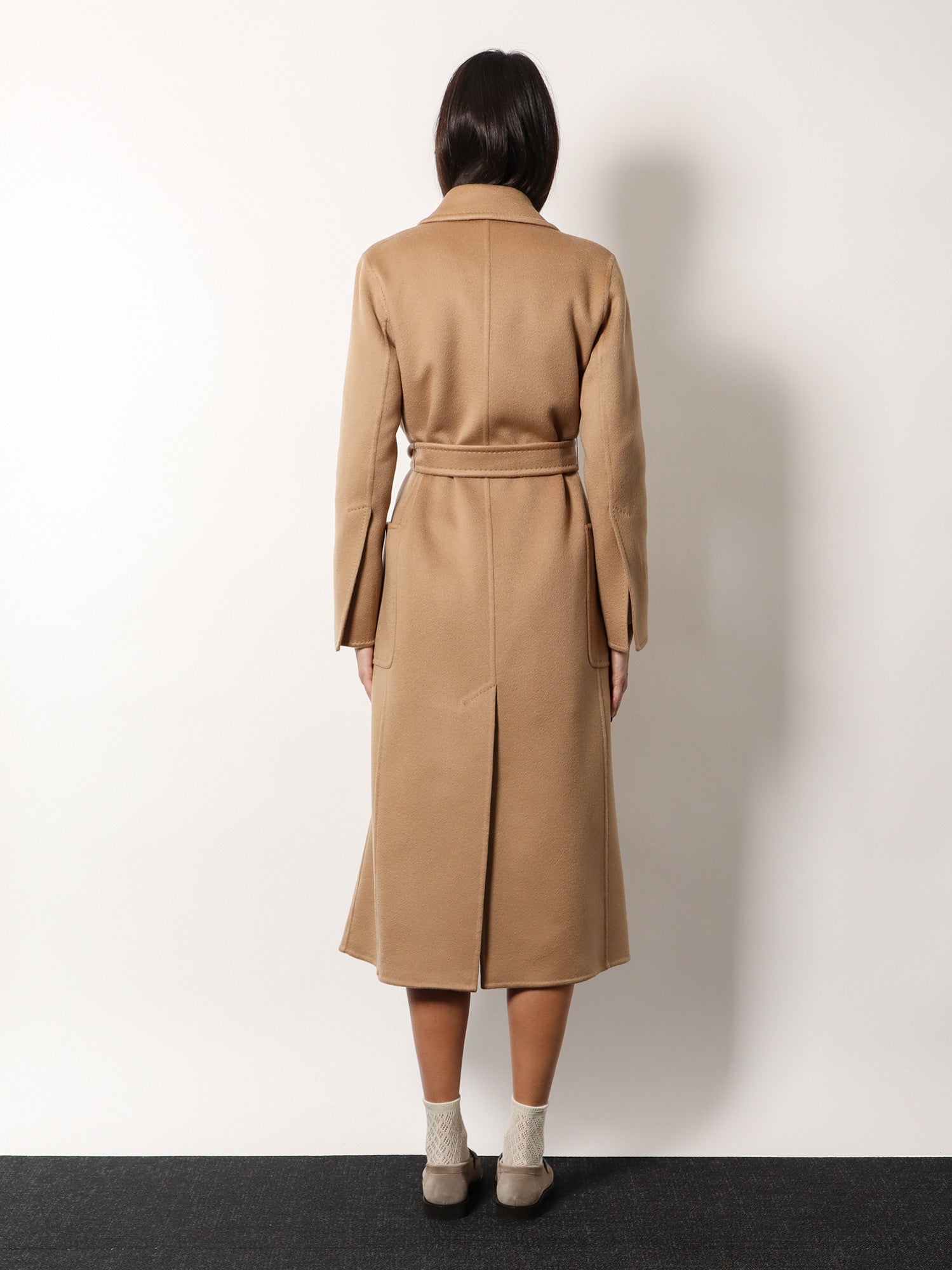 max-mara-artur-hand-made-cashmere-coat