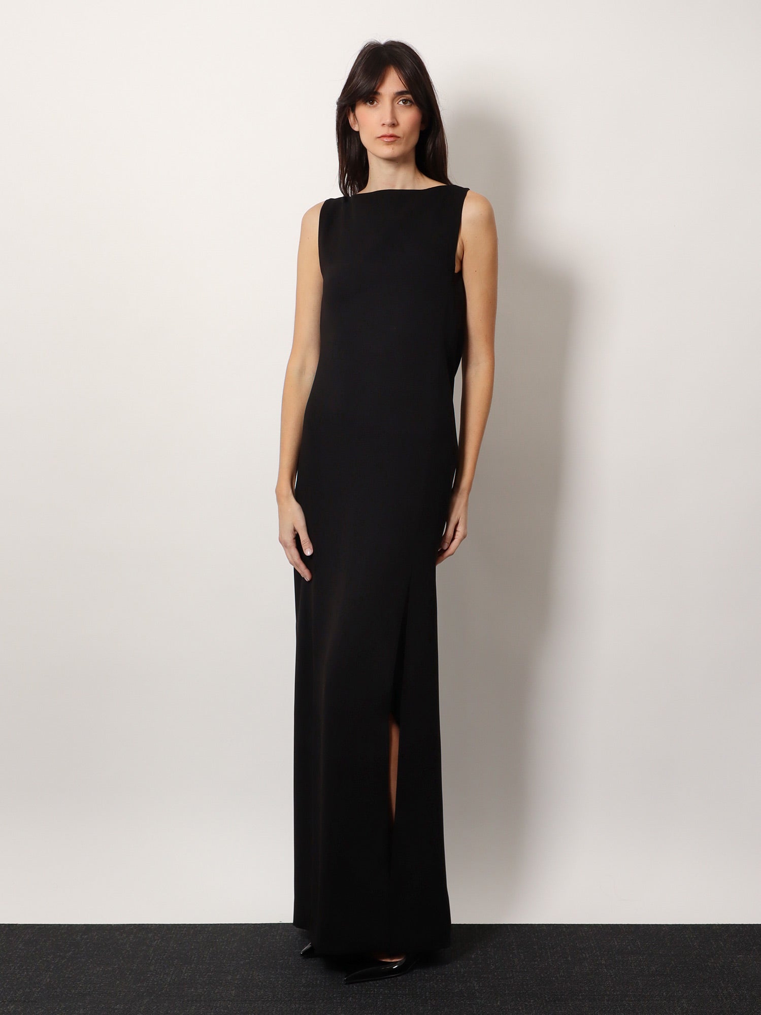 max-mara-creso-long-dress-with-jewelry-chain-detail-on-the-back