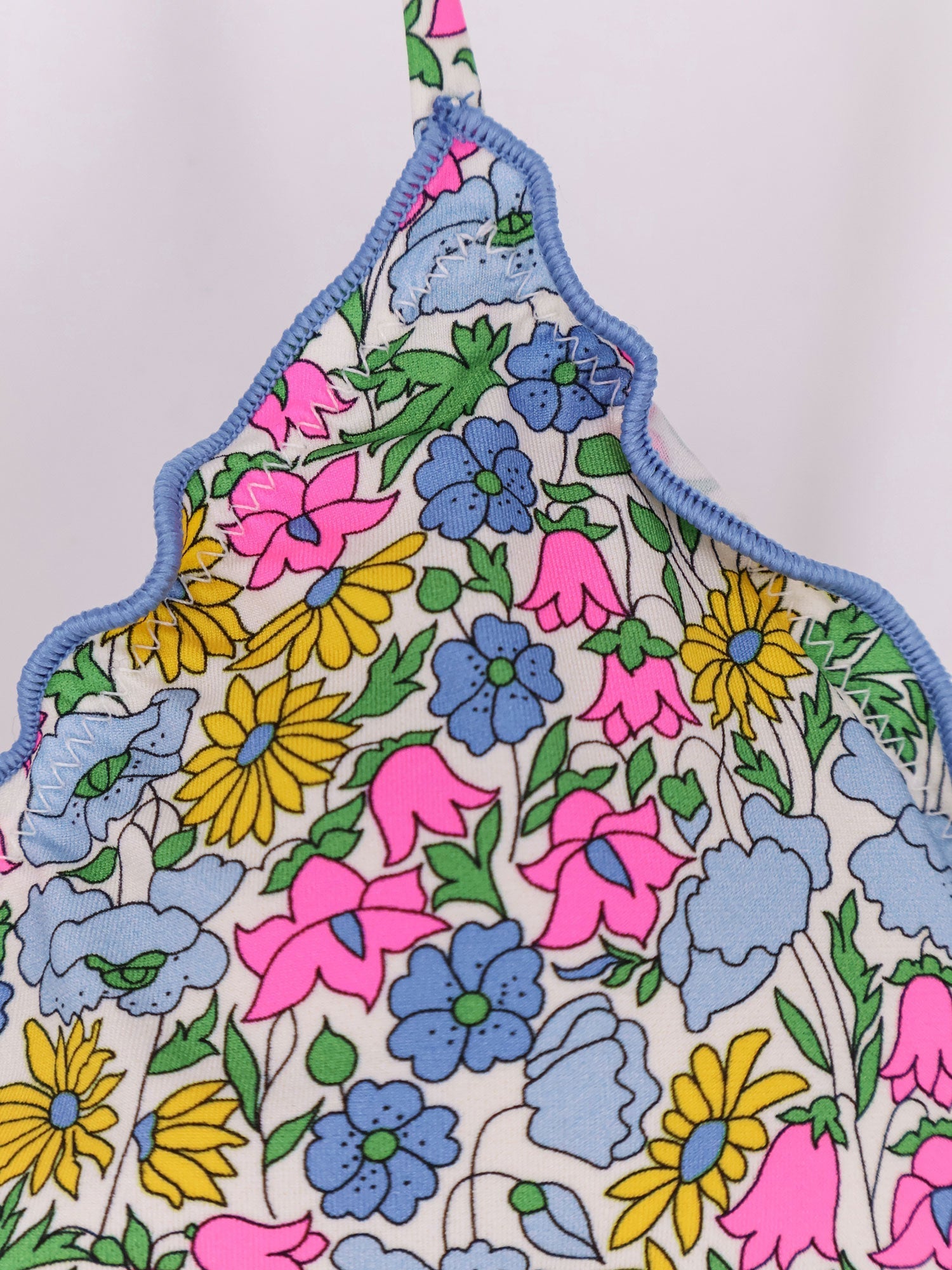 mc2-saint-barth-sagittarius-bikini-top-with-poppy-and-daisy-print