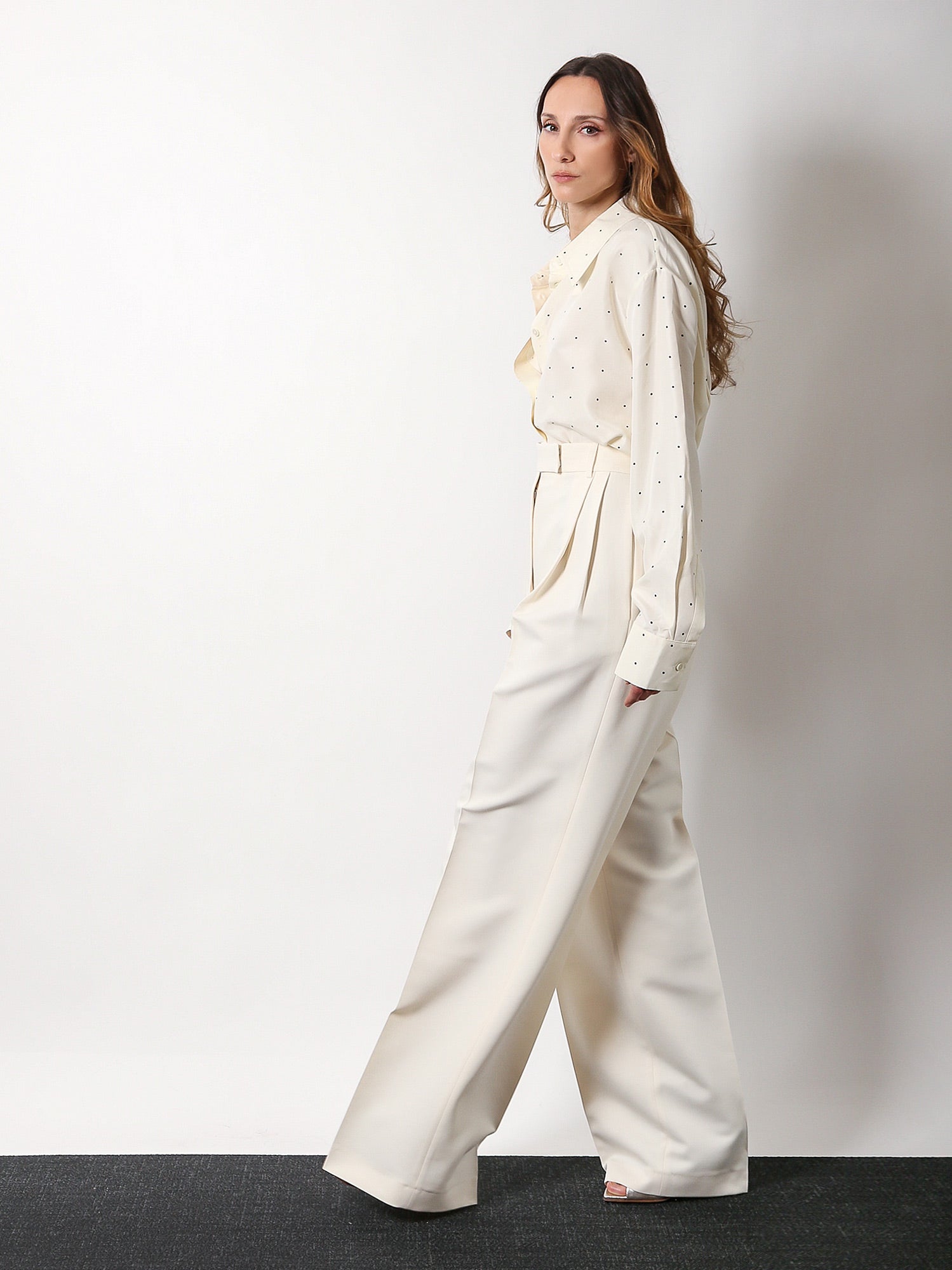 rohe-recycled-material-trouser-with-wide-leg