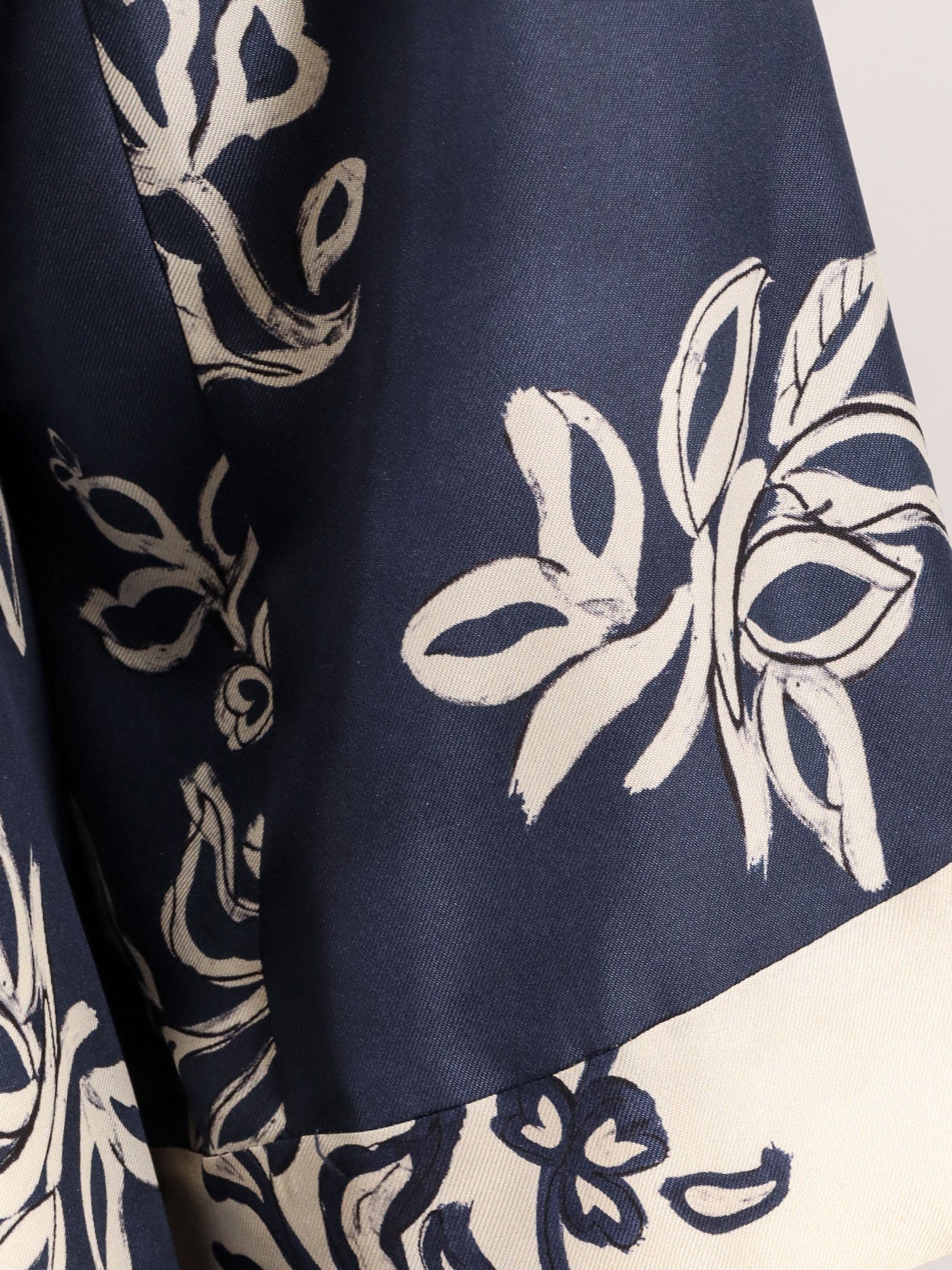 s-max-mara-timeo-kaftan-silk-dress-with-floral-print