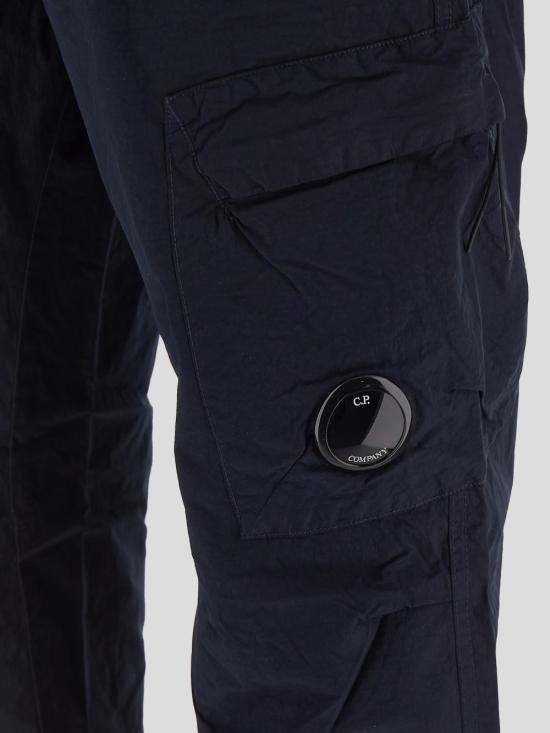 Straight pants