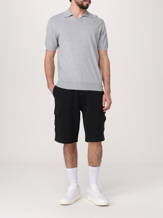 Short pants