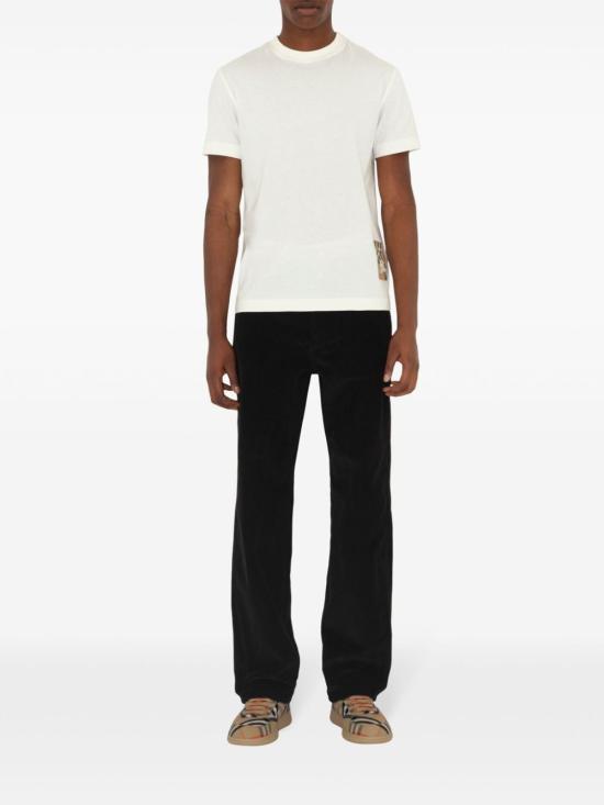 Short -sleeved t -shirt