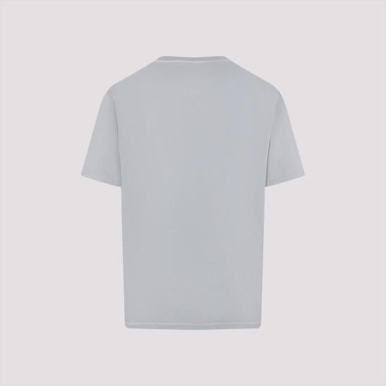 Short -sleeved t -shirt