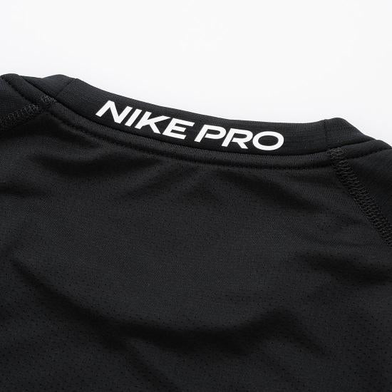Long -sleeved t -shirt