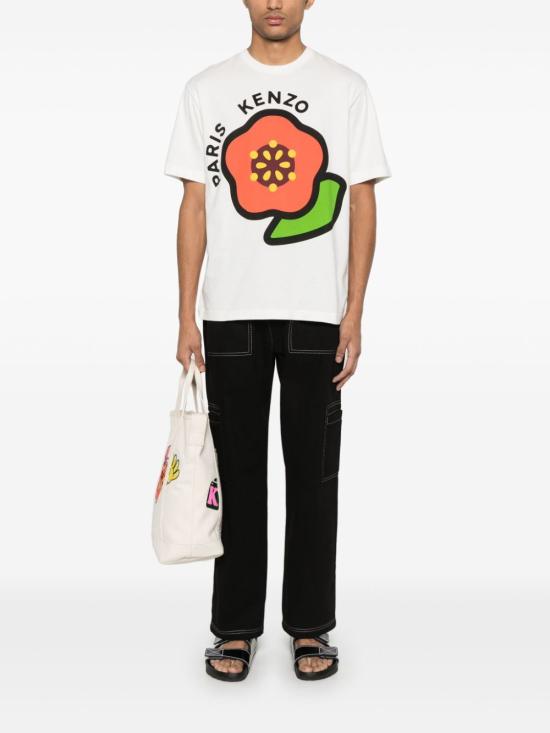 Short -sleeved t -shirt