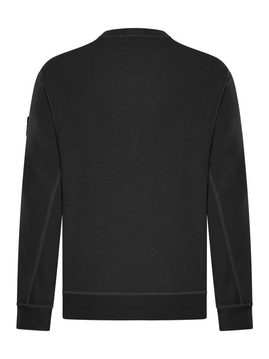 Long -sleeved t -shirt