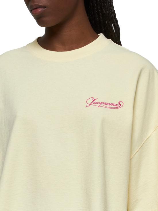 Short sleeve t -shirt