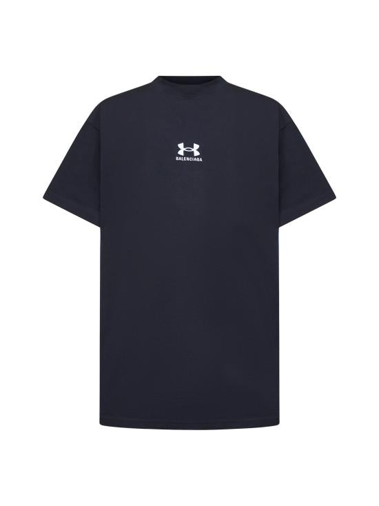 Short -sleeved t -shirt