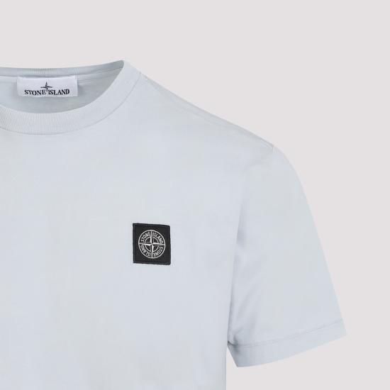 Short -sleeved t -shirt