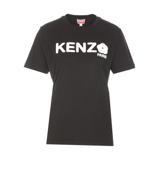 Short -sleeved t -shirt