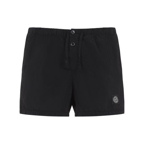 Short pants