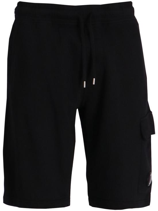 Short pants