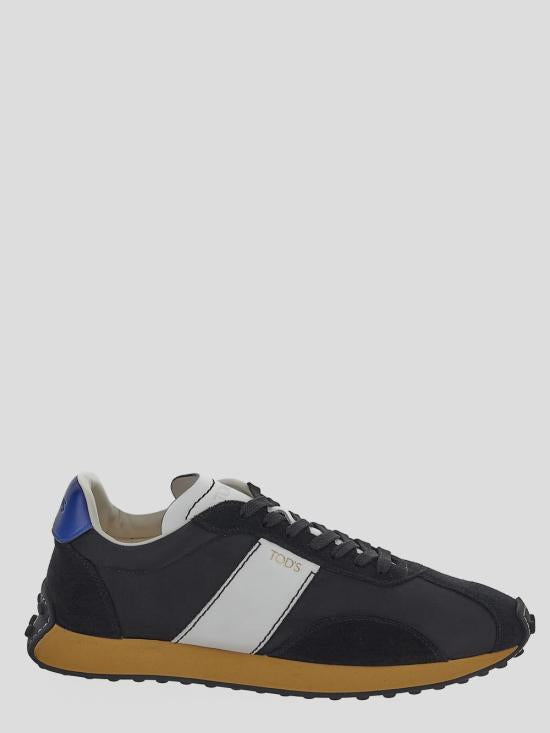 Shop Sneakers ❘ Netdressed
