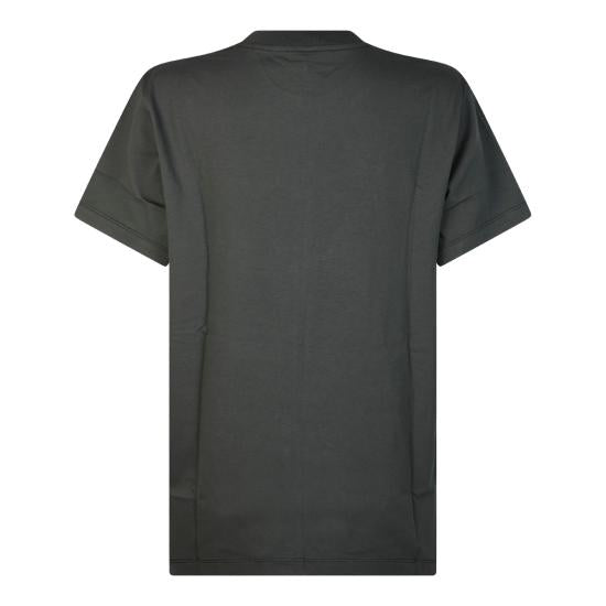 Short -sleeved t -shirt