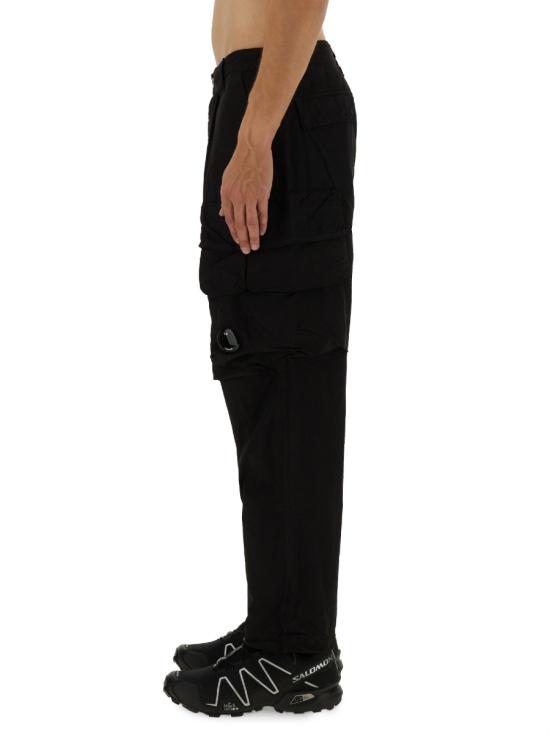 Straight pants