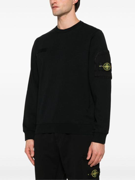 Long -sleeved t -shirt