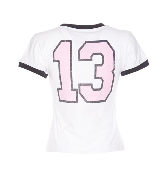 Short -sleeved t -shirt