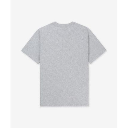Short -sleeved t -shirt