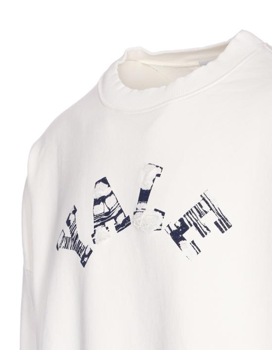 Long-sleeved t -shirt