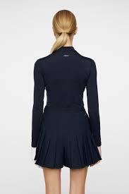 Long -sleeved t -shirt