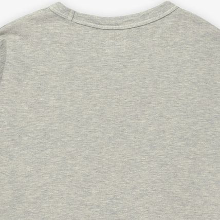 Long -sleeved t -shirt