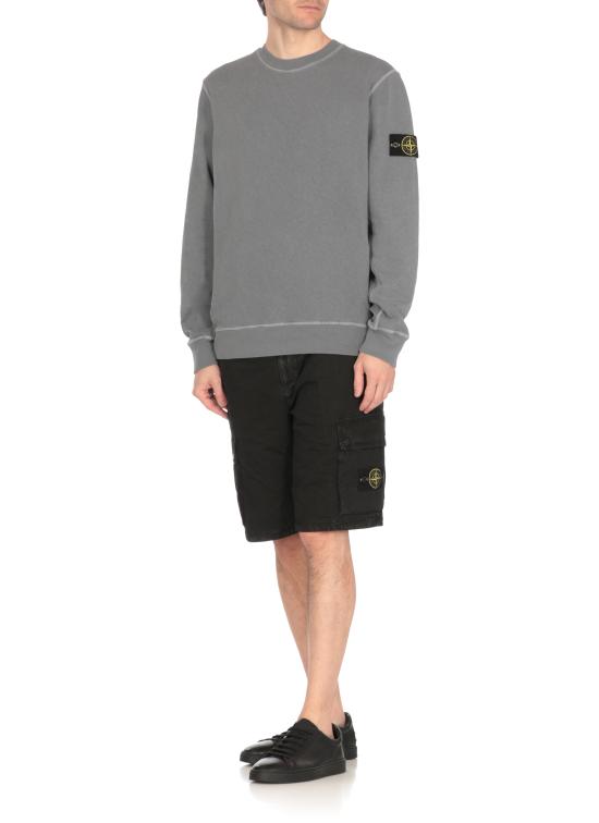 Long -sleeved t -shirt