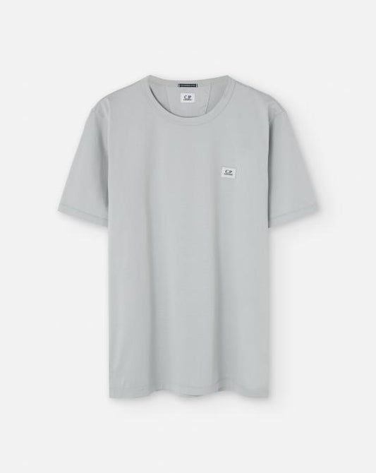 Short -sleeved t -shirt