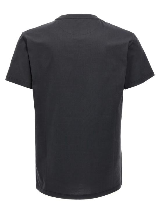 Short -sleeved t -shirt