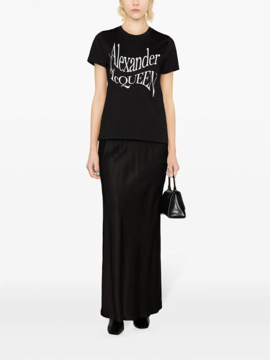 Short -sleeved t -shirt