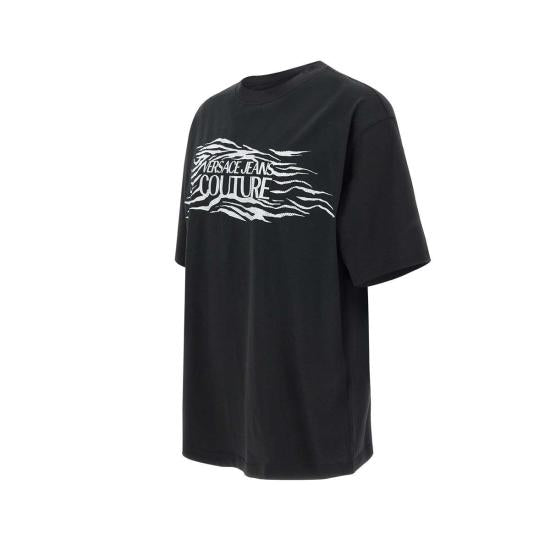 Short -sleeved t -shirt