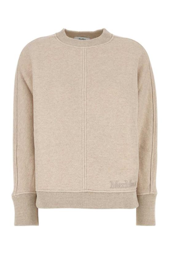 Long -sleeved t -shirt