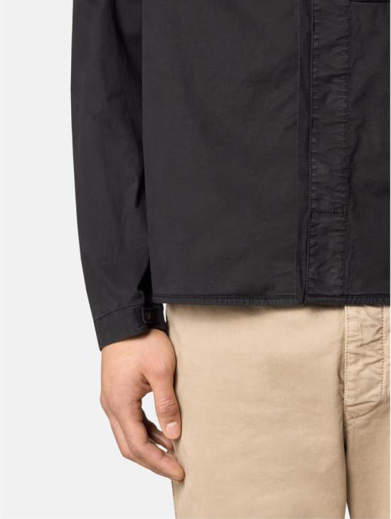 Long -sleeved shirt