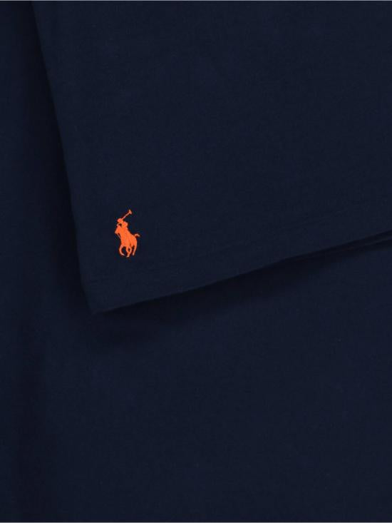 Short -sleeved t -shirt