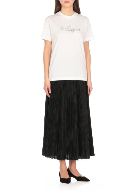 Short -sleeved t -shirt
