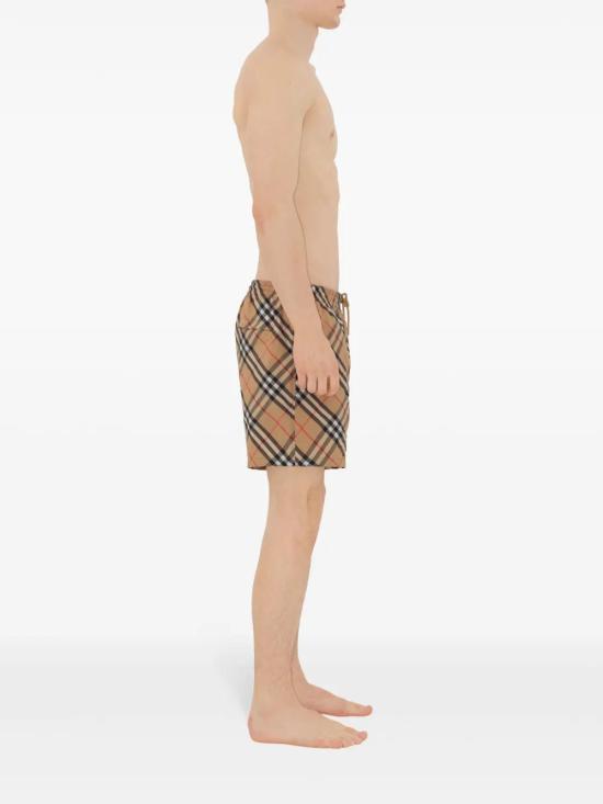 Short pants