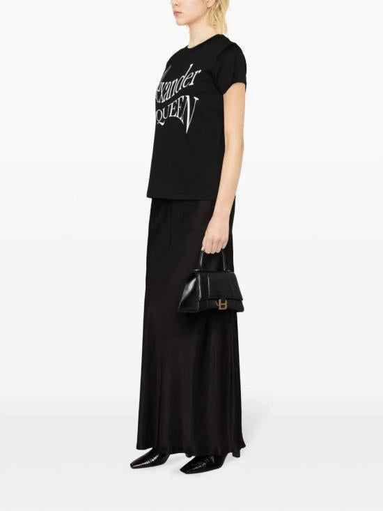 Short -sleeved t -shirt