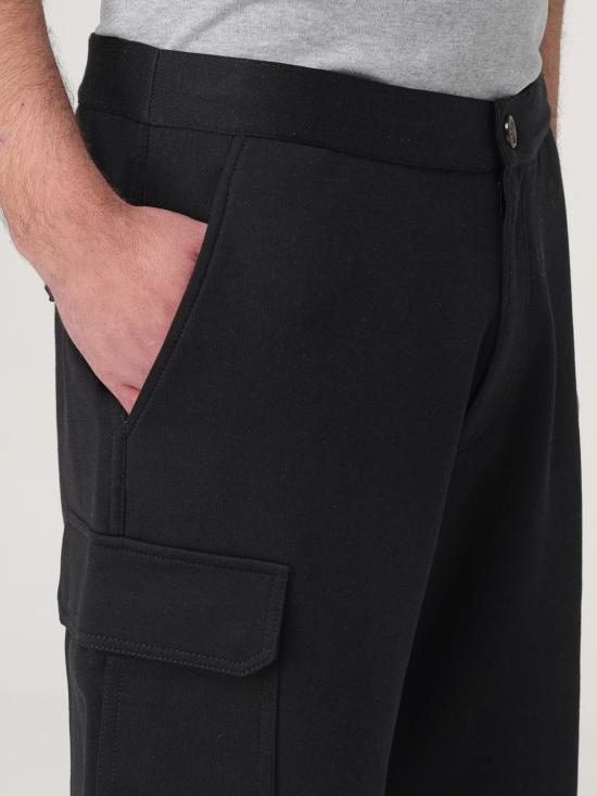 Short pants