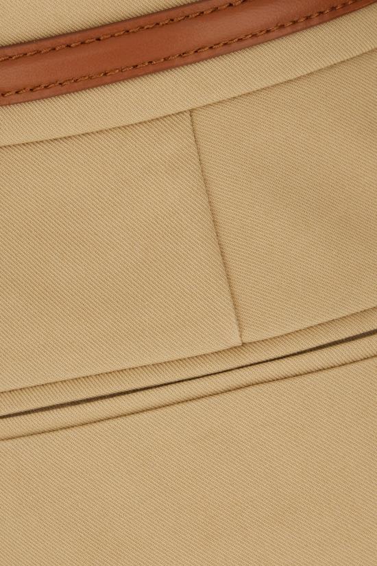 بنطلون مستقيم