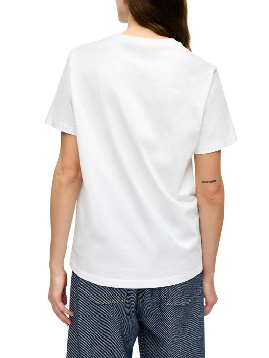 Short -sleeved t -shirt