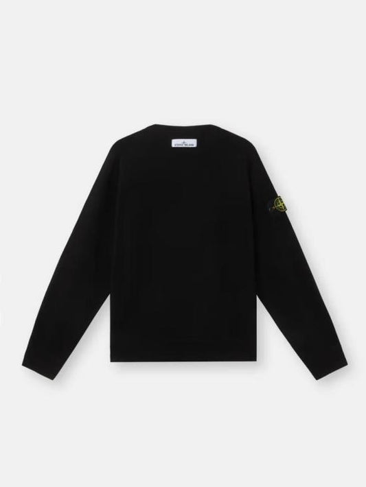 Long -sleeved t -shirt