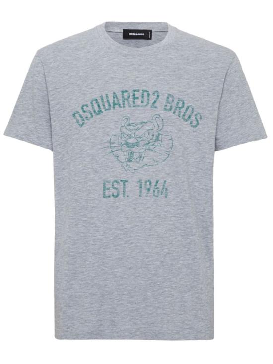 Short -sleeved t-shirt