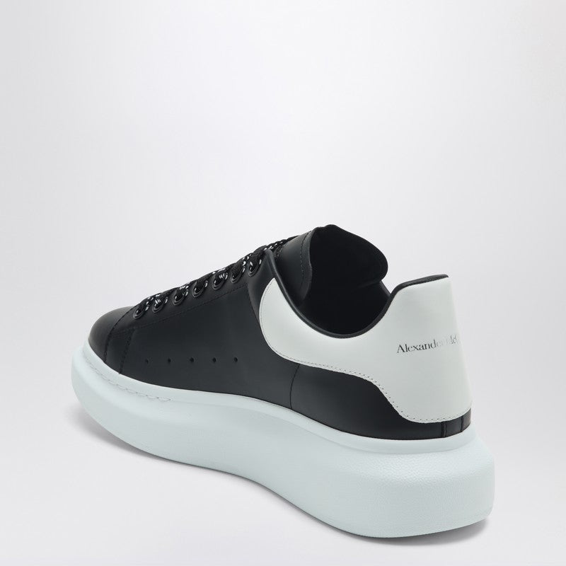 Black/white Oversized Sneakers