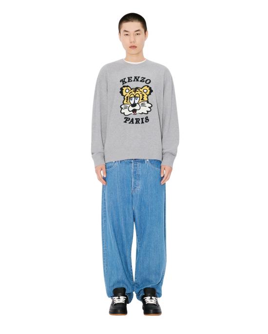 Long -sleeved t -shirt