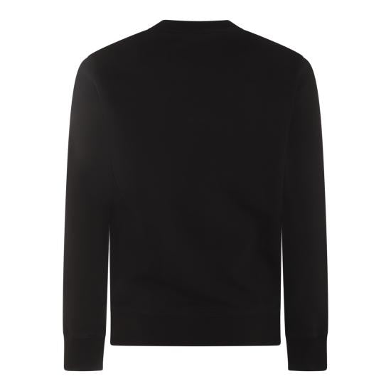 Long -sleeved t -shirt