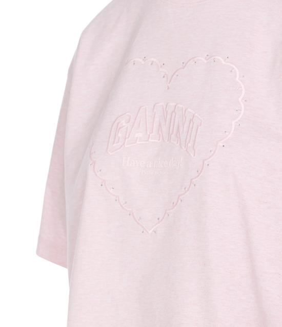 Short -sleeved t -shirt