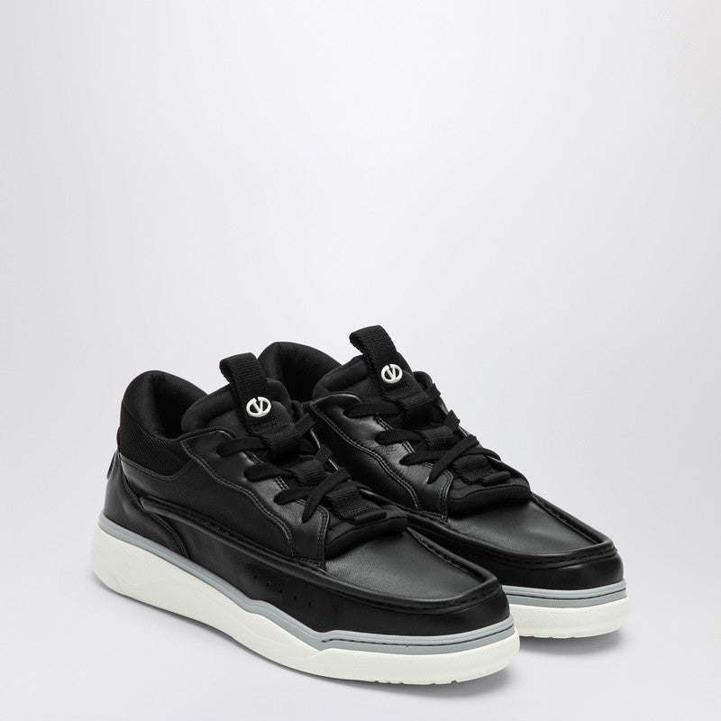 Mid-Top Runboot Black Sneakers