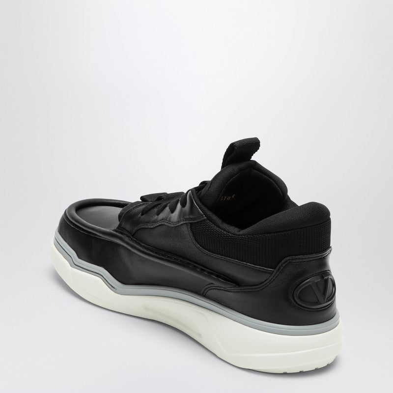 Mid-Top Runboot Black Sneakers